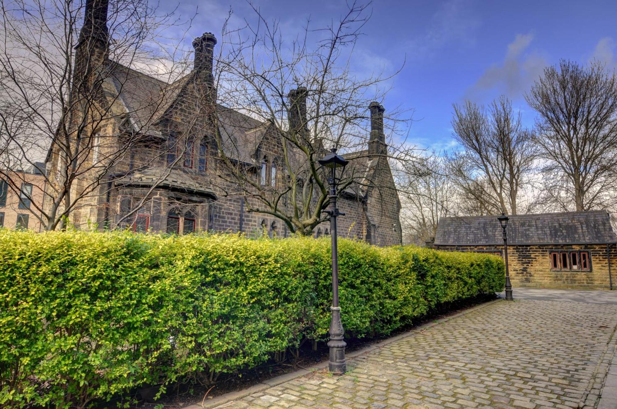 The Old Vicarage - Secure Parking, Fast Wifi, Garden Villa Leeds  Exterior photo